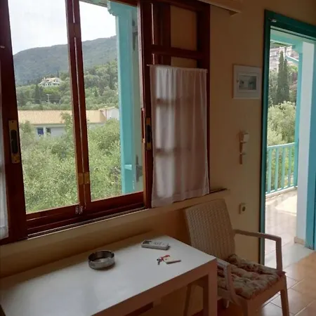 Hotel Argo Áyios Nikítas