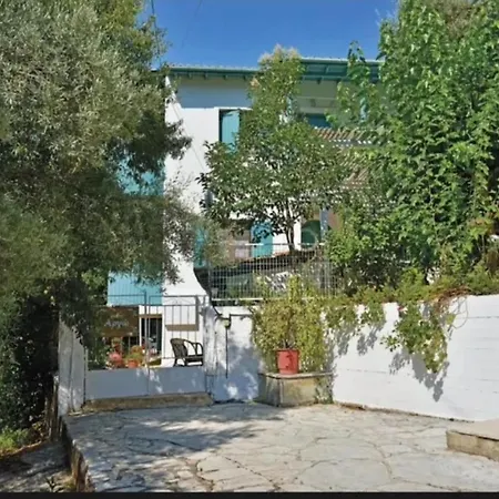 Hotel Argo Áyios Nikítas